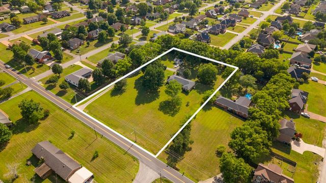 226 Maple Hill Rd, Lebanon, TN 37087