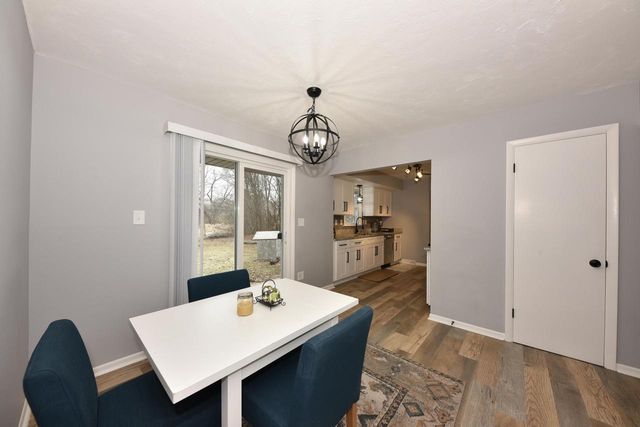 N28W24239 Watertown ROAD, Pewaukee, WI 53072