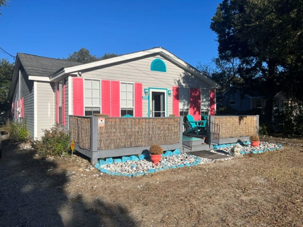 305 Chester St., Myrtle Beach, SC 29577 — exterior