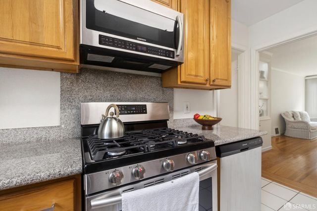 255 Molimo Drive, San Francisco, CA 94127