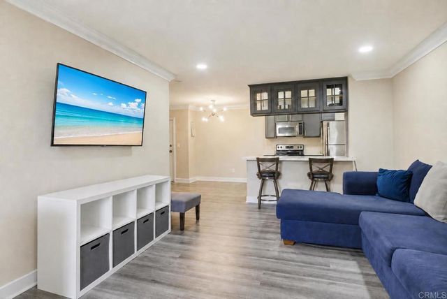 1045 Peach Avenue 8, El Cajon, CA 92021