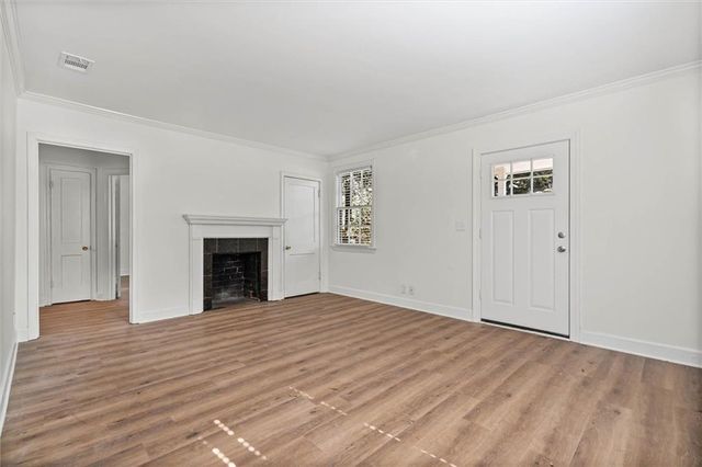 5213 Pineview S Lane, Mobile, AL 36608