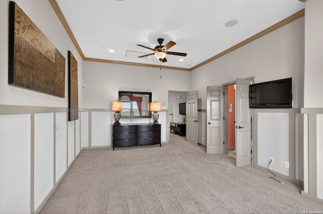 8250 Cruiseship Bay Unit 402, San Antonio, TX 78255