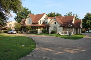 3010 Saint Lo, Irving, TX 75060