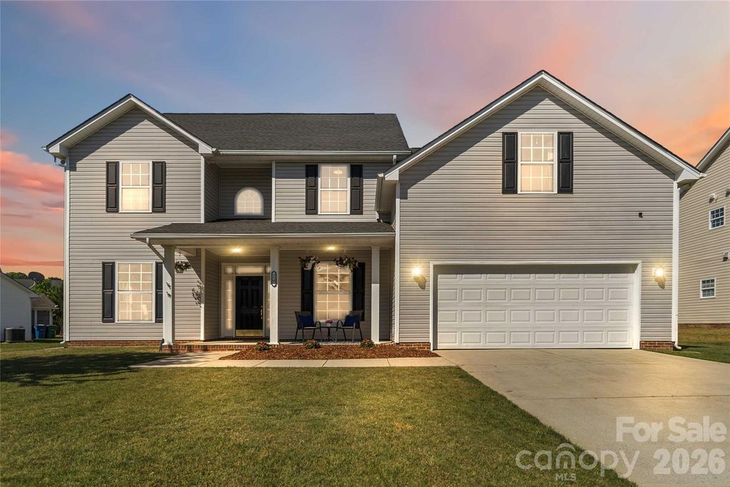 2141 Bluebonnet Lane, Matthews, NC 28104