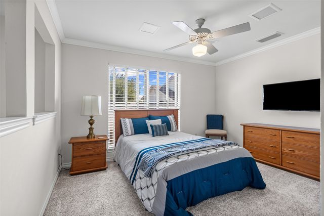 32 One Main Place, Benbrook, TX 76126