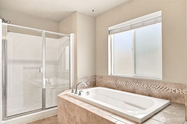 6337 Victoria Avenue SE, Auburn, WA 98092