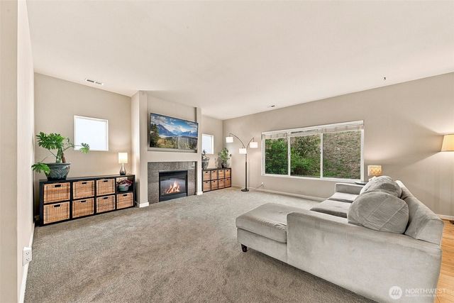6337 Victoria Avenue SE, Auburn, WA 98092