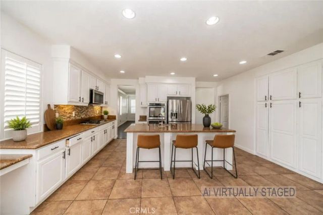 8274 Fern Grove Circle, Riverside, CA 92508