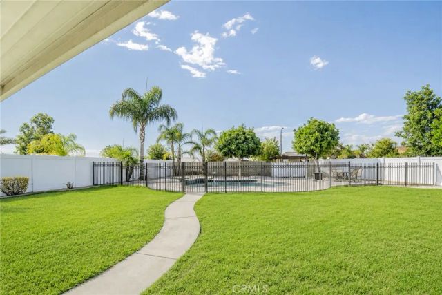 8274 Fern Grove Circle, Riverside, CA 92508