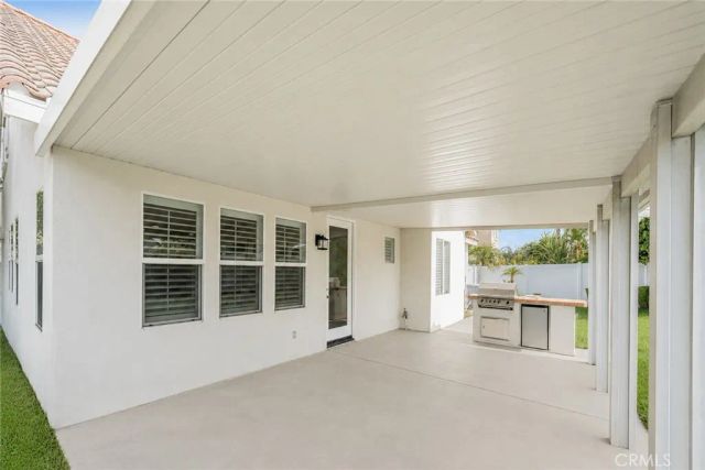 8274 Fern Grove Circle, Riverside, CA 92508