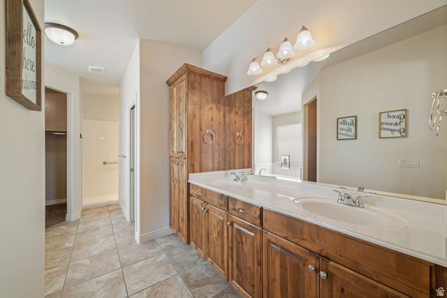 4119 S CROWN JEWEL WAY, Washington, UT 84780