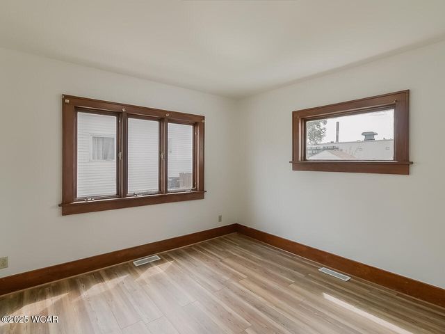 631 Hazel Avenue, Lima, OH 45801