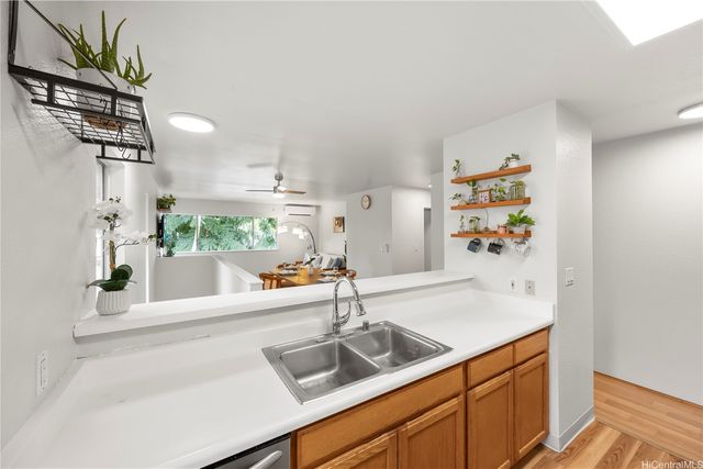 102 Kahako Street A, Kailua, HI 96734