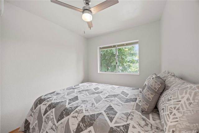 102 Kahako Street A, Kailua, HI 96734