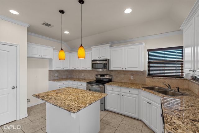 121 Bent Tree Loop, Haughton, LA 71037