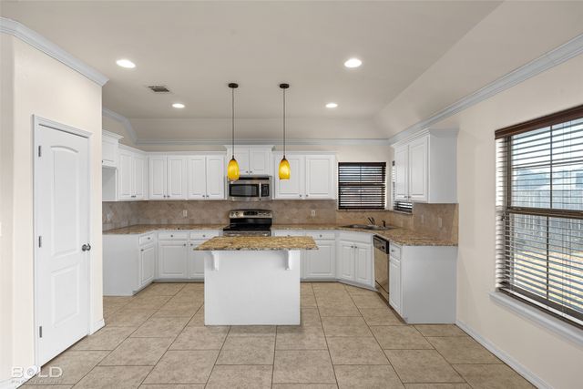 121 Bent Tree Loop, Haughton, LA 71037