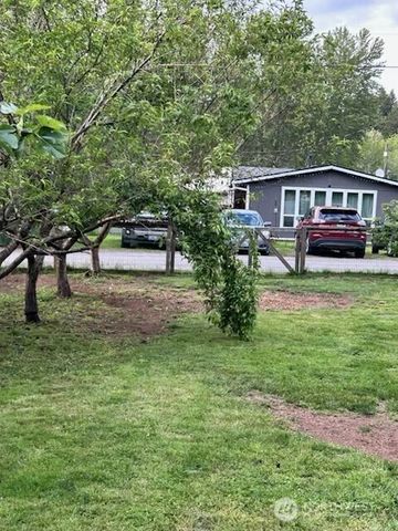 1568 SE Oregon Street, Port Orchard, WA 98367