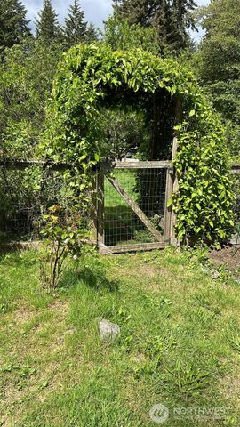 1568 SE Oregon Street, Port Orchard, WA 98367