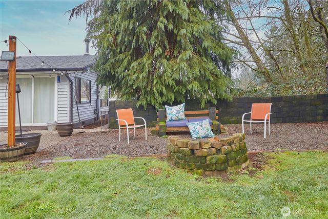 1568 SE Oregon Street, Port Orchard, WA 98367