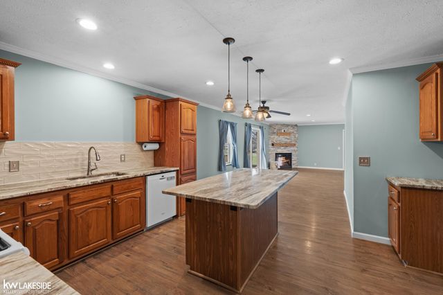 62538 Linda Drive, Ray Twp, MI 48096