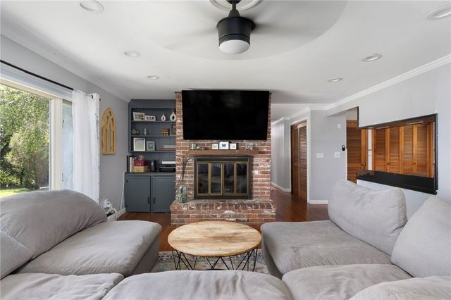 10 Johnnycake Lane, Portsmouth, RI 02871