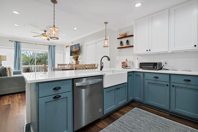 126 Jungle Road 7b, Edisto Island, SC 29438