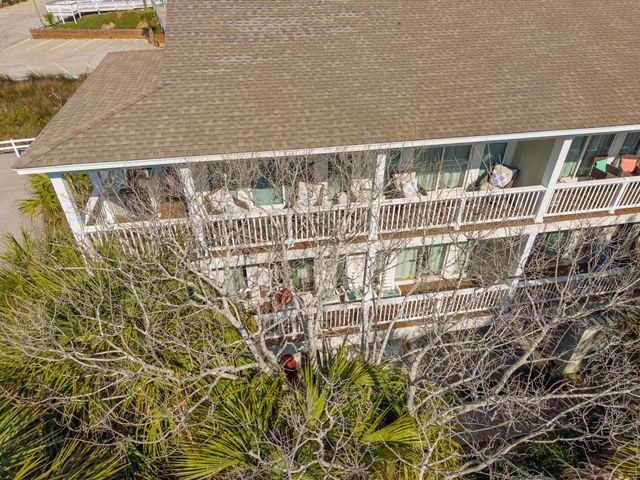 126 Jungle Road 7b, Edisto Island, SC 29438