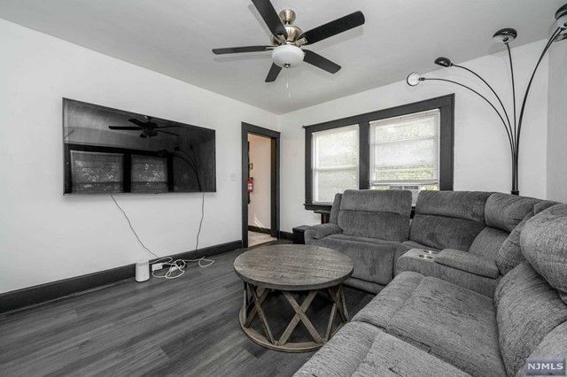 1390 Broad Street, Bloomfield, NJ 07003