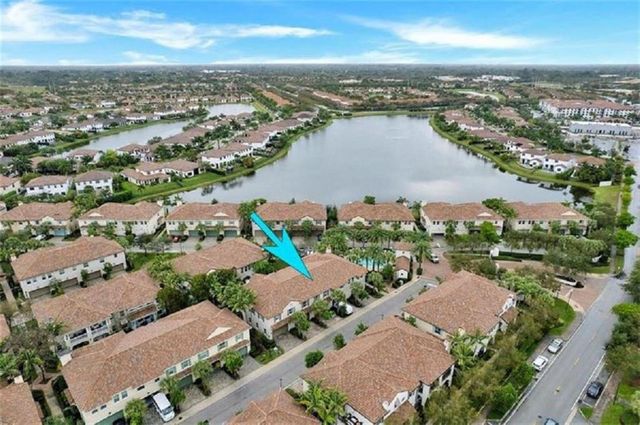 2930 Cascada Isles Way, Cooper City, FL 33024