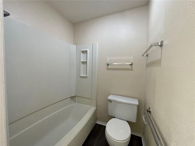 606 Country Aire DR B, Round Rock, TX 78664