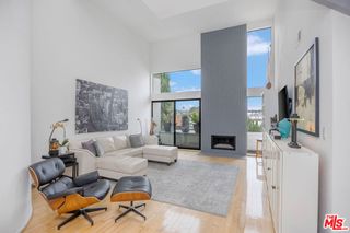 11982 Kiowa Avenue 307, Los Angeles, CA 90049