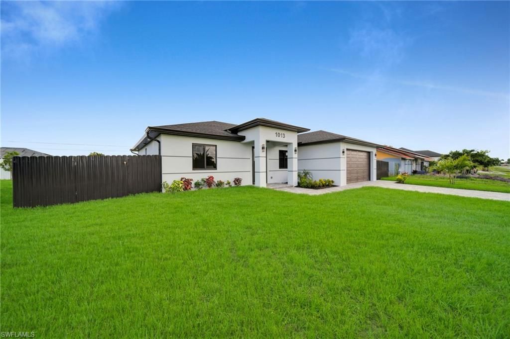 1013 NE 12th TER, CAPE CORAL, FL 33909 — photo 5