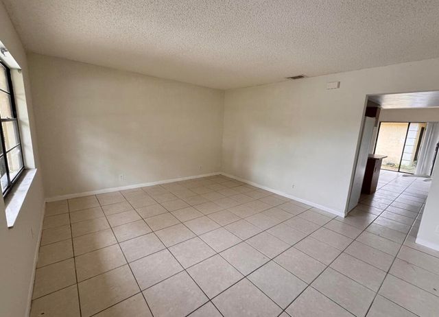1115 Goldenrod Road 1115, Wellington, FL 33414
