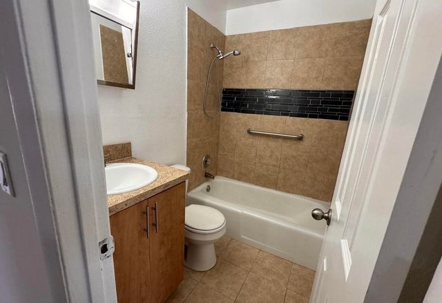 1115 Goldenrod Road 1115, Wellington, FL 33414