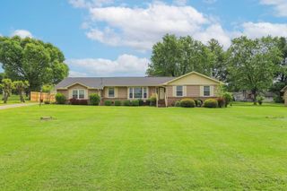 505 W Angela Cir, Goodlettsville, TN 37072