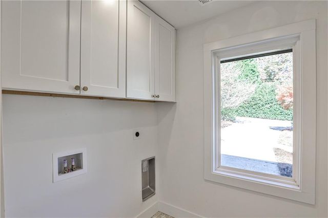 3029 CHARLBURY Place, Avondale Estates, GA 30002