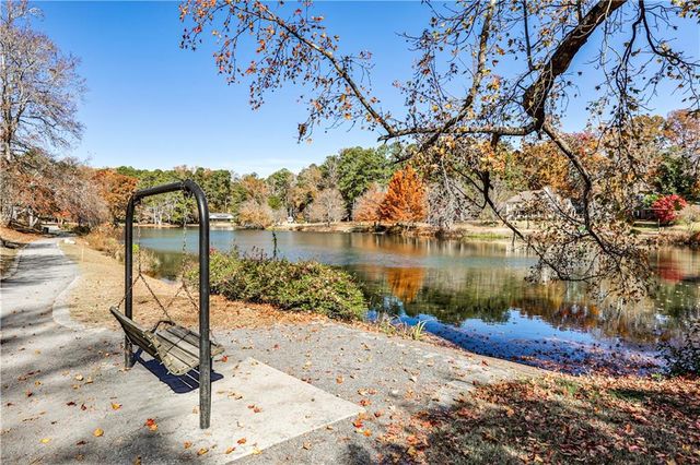 3029 CHARLBURY Place, Avondale Estates, GA 30002