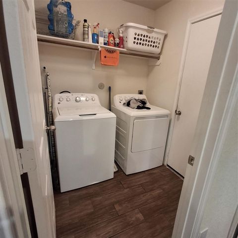 3034 Tandem Court, Rosenberg, TX 77471