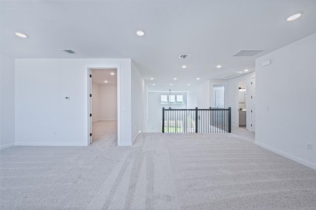 6812 Rounded Pebble LN, Buda, TX 78610