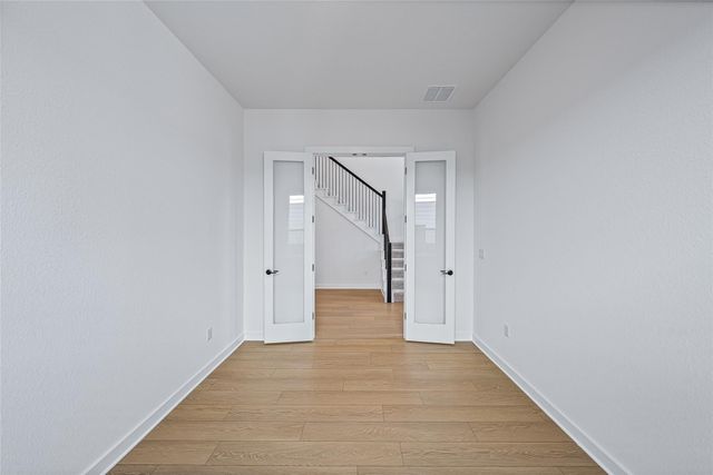 6812 Rounded Pebble LN, Buda, TX 78610