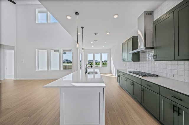 6812 Rounded Pebble LN, Buda, TX 78610