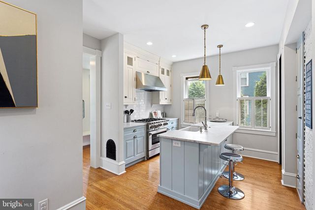 213 WARWICK RD, Haddonfield, NJ 08033