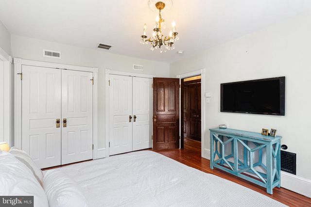 213 WARWICK RD, Haddonfield, NJ 08033