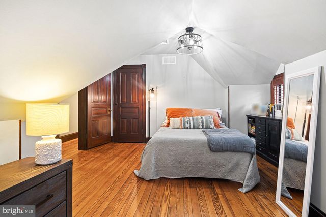 213 WARWICK RD, Haddonfield, NJ 08033