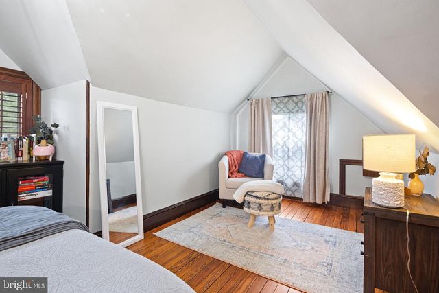 213 WARWICK RD, Haddonfield, NJ 08033