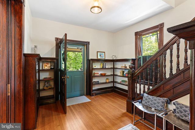 213 WARWICK RD, Haddonfield, NJ 08033
