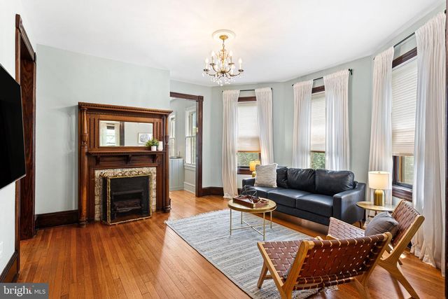 213 WARWICK RD, Haddonfield, NJ 08033