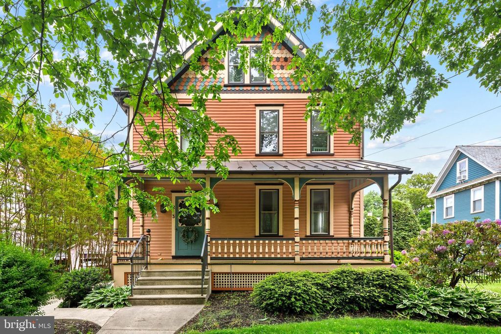 213 WARWICK RD, Haddonfield, NJ 08033