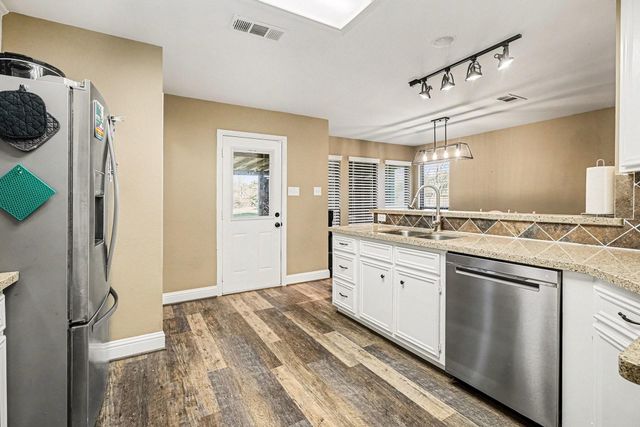 13402 Bob White Drive, Santa Fe, TX 77510